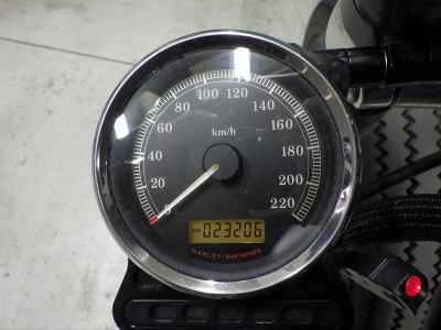 Harley-Davidson Sportster Custom XL1200C 2013