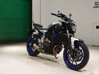 Yamaha MT-07 2015