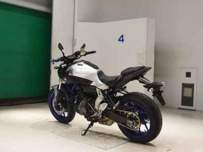 Yamaha MT-07 2015