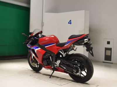 Honda CBR600RR 2024