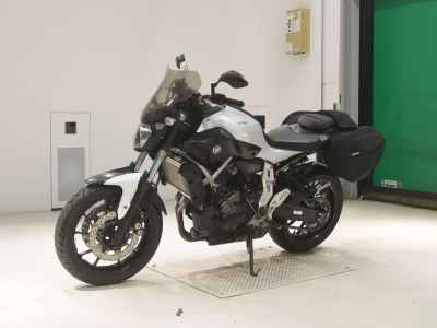 Yamaha MT-07 2015