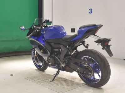 Yamaha YZF-R7 2023