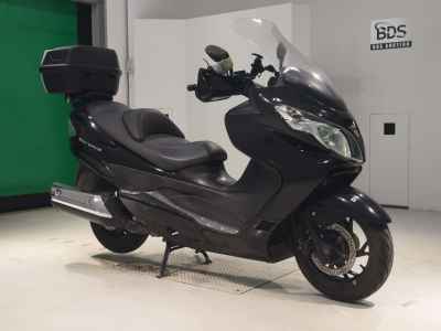 Suzuki Skywave 250S