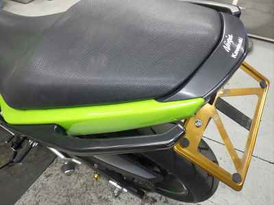 Kawasaki Ninja 400R 2011