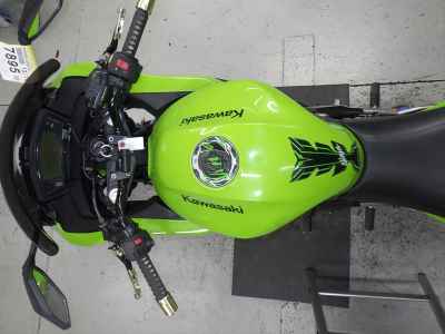 Kawasaki Ninja 400R 2011
