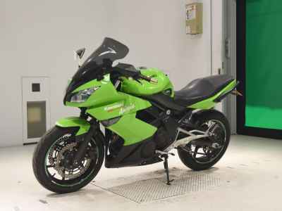 Kawasaki Ninja 400R 2011