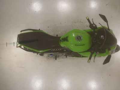 Kawasaki Ninja 400R 2011