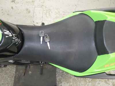 Kawasaki Ninja 400R 2012