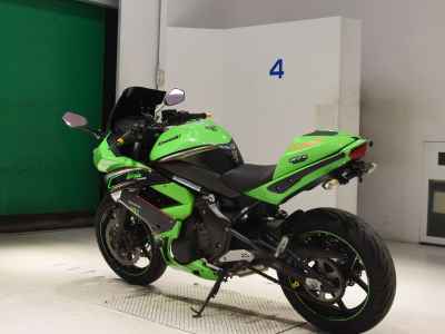 Kawasaki Ninja 400R 2012