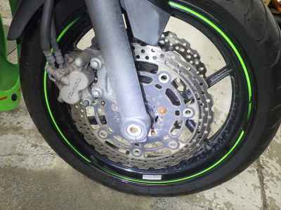 Kawasaki Ninja 400R 2012