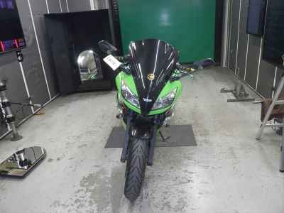 Kawasaki Ninja 400R 2012