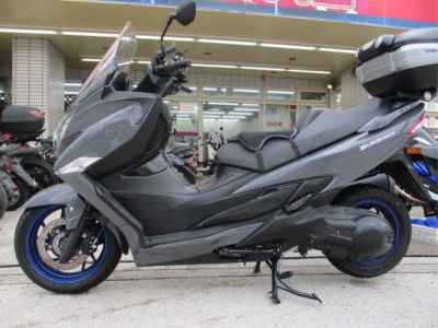 Suzuki Burgman 400 2023
