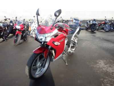 Honda CBR250R 2011