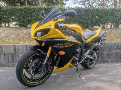 Yamaha YZF-R1 2010