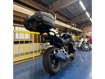 BMW R1250R 2023