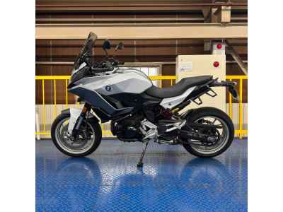 BMW F900R 2021