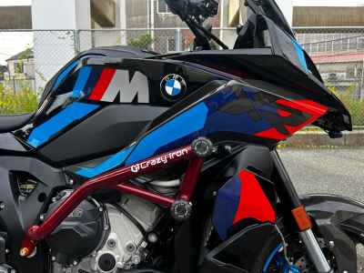 BMW M1000XR 2025