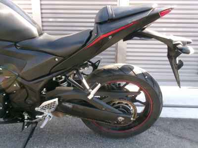 Yamaha YZF-R25 2017
