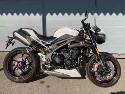 Triumph Speed Triple 1050 R 2018