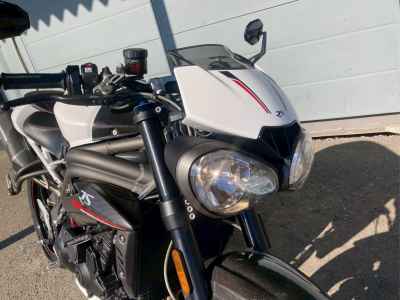 Triumph Speed Triple 1050 R 2018