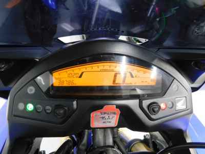 Honda CBR600F 2011