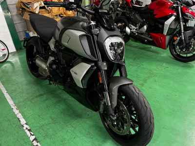 Ducati Diavel 1260 2021