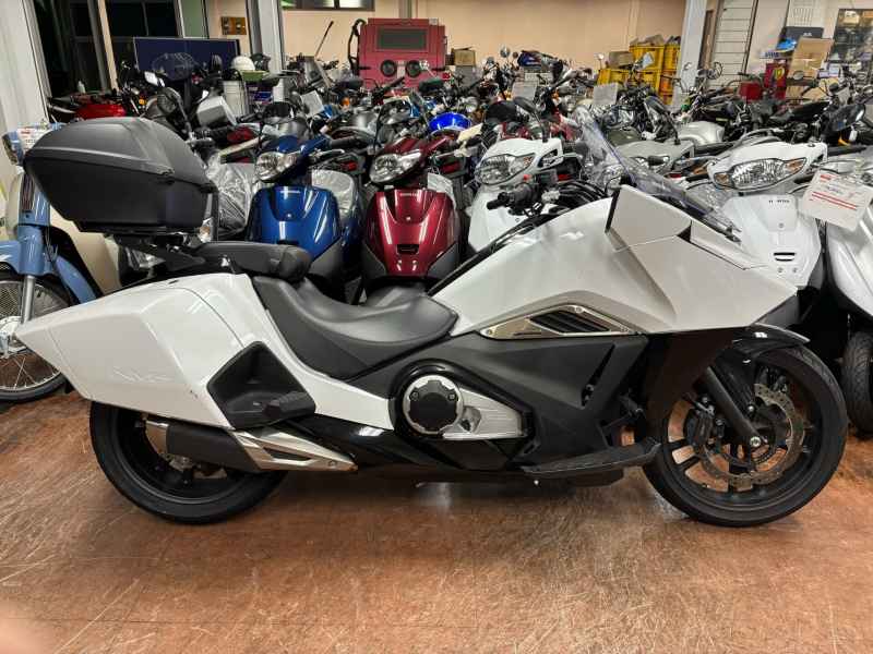 Honda NM4 Vultus 2017