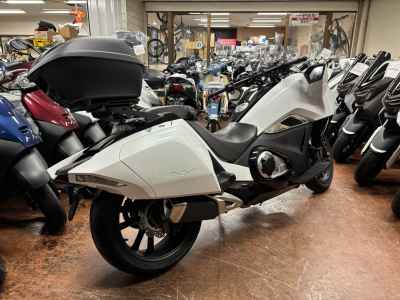 Honda NM4 Vultus 2017