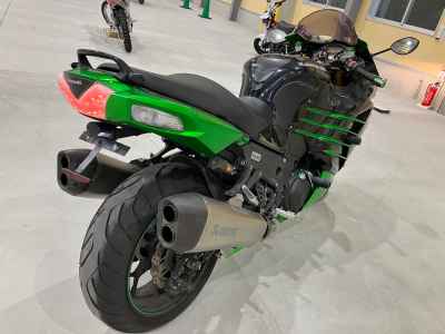 Kawasaki Ninja ZX-14R 2014