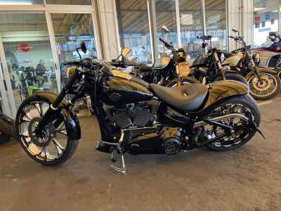 Harley-Davidson Street Bob FXDB1580 2014