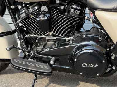 Harley-Davidson Street Glide FLHXS1690 2022