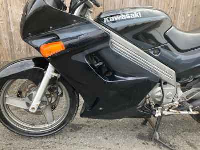 Kawasaki ZZR250