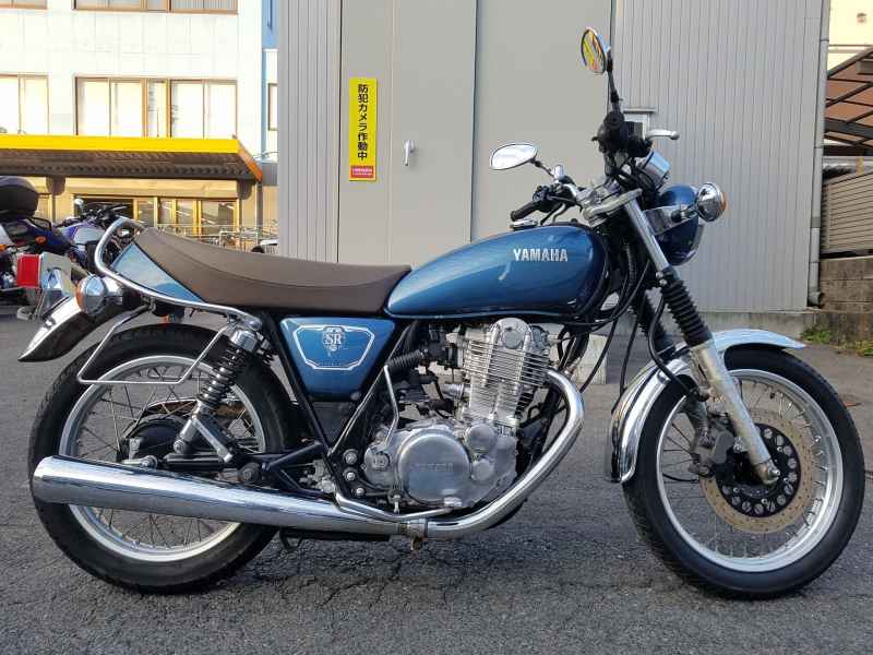 Yamaha SR400 2019