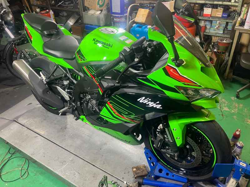 Kawasaki Ninja ZX-4RR 2023