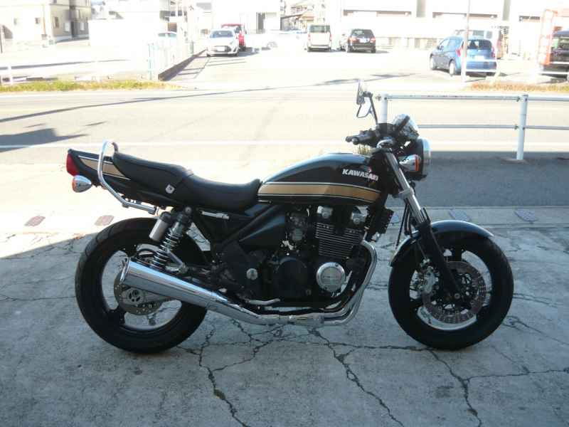 Kawasaki Zephyr 400 2005