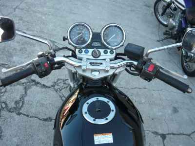 Kawasaki Zephyr 400 2005