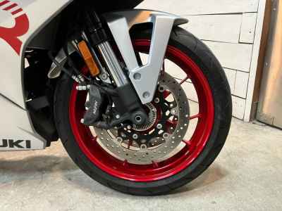 Suzuki GSX-8R 2024