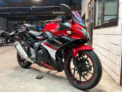 Suzuki GSX250R