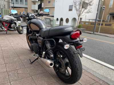 Triumph Street Twin 2021