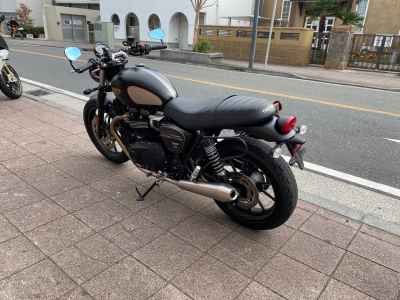Triumph Street Twin 2021