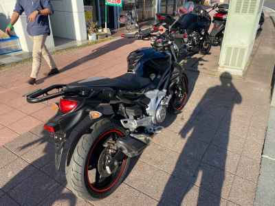 Suzuki Gladius SFV400 2011