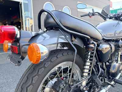 Kawasaki W800 2022