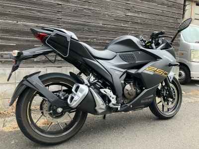 Suzuki Gixxer 250SF