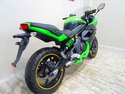 Kawasaki Ninja 400R 2012