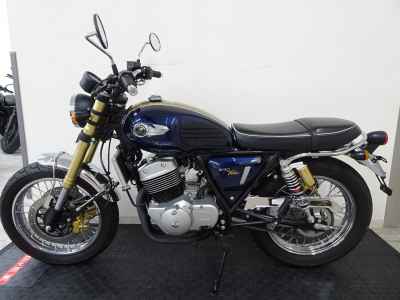 Kawasaki GPX Legend Twin 2022