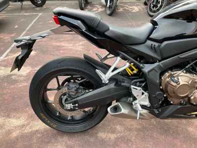 Honda CBR650R 2022