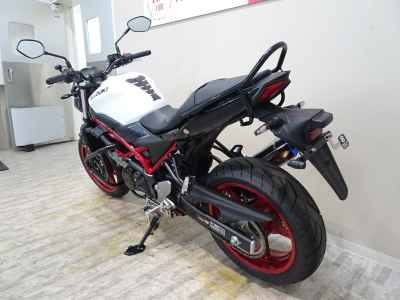 Suzuki SV650 2023