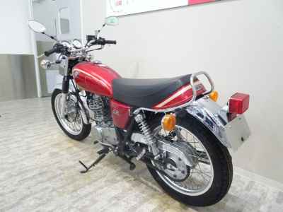Yamaha SR400 2010