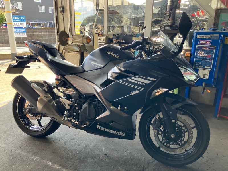 Kawasaki Ninja 400 2023