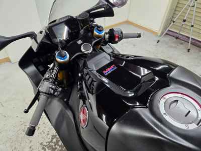 Honda CBR1000RR-R FB SP 2021